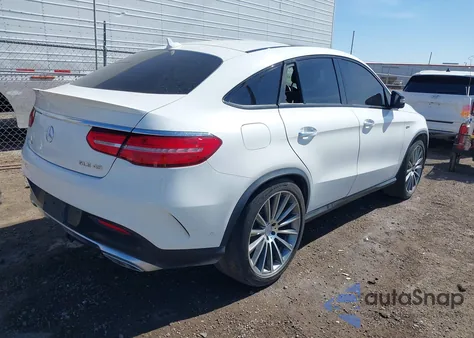 2017 Mercedes-Benz Amg Gle 43 Coupe 4Matic z USA, uszkodzony, nr VIN 4JGED6EB6HA071082